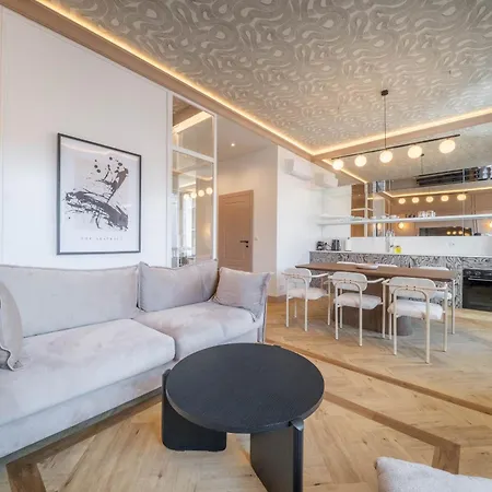 Marszalkowska Luxury By Sofija דירה ורשה